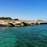 Riprendiamo il viaggio a nuoto, alla scoperta del tratto di litorale situato ai piedi della Torre di San Giorgio, antica struttura ormai quasi del tutto scomparsa